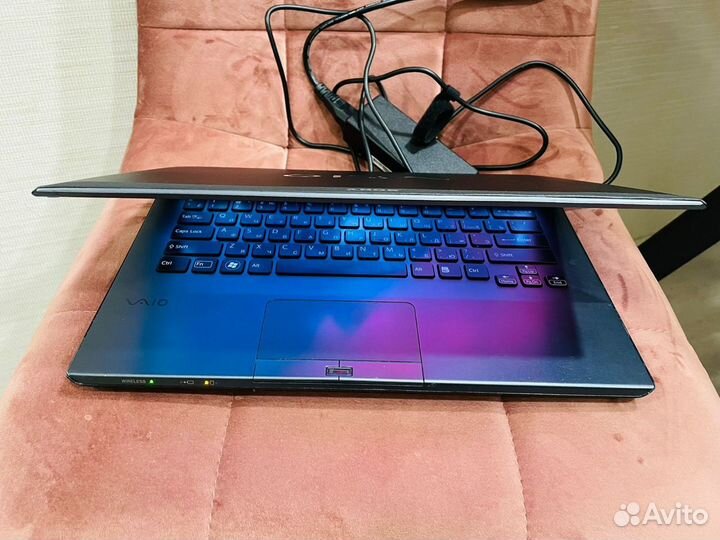 Тонкий Sony vaio core i5/SSD /8 GB