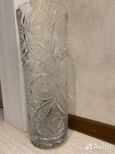 Хрустальная ваза напольная