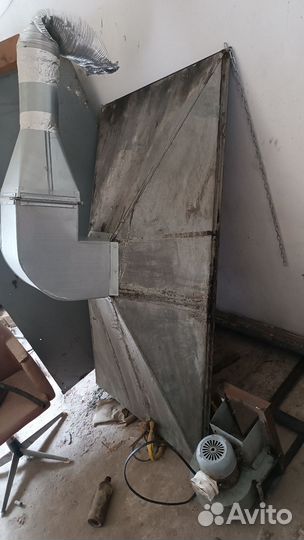 Вытяжка для пекарни или кухни