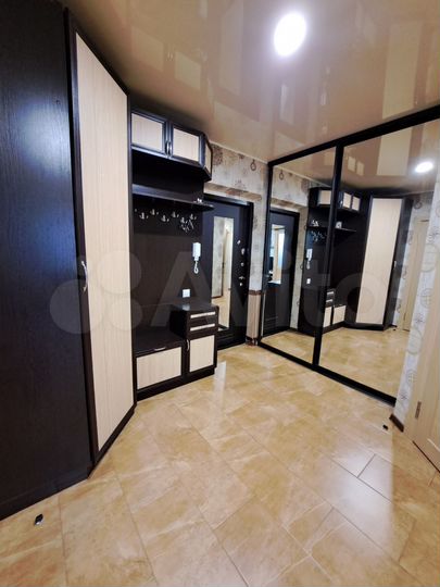 1-к. квартира, 52 м², 6/10 эт.