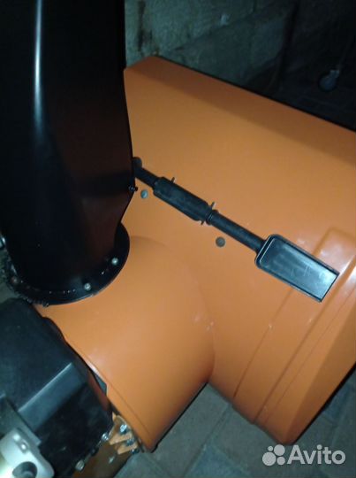 Снегоуборщик бензиновый самоходный прораб