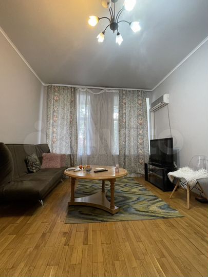 3-к. квартира, 80,4 м², 2/2 эт.
