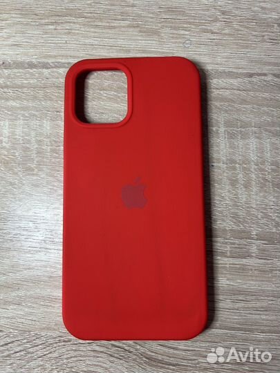 Чехол на iPhone 12 / 12 pro