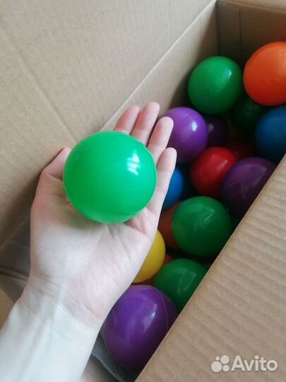 Детский надувной бассейн