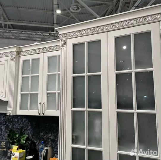 Цена за весь новый кухонный гарнитур скфм