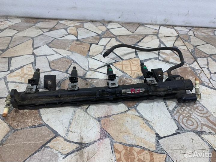 Топливная рампа (рейка) Ford Fusion хэтчбэк 1.4