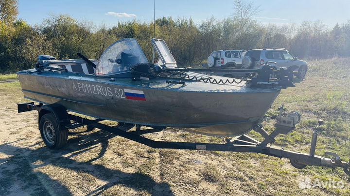 Моторная лодка Прогресс