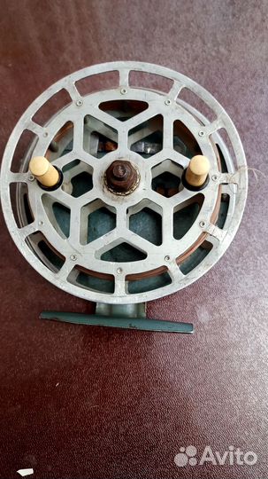 Катушка для спиннинга СССР