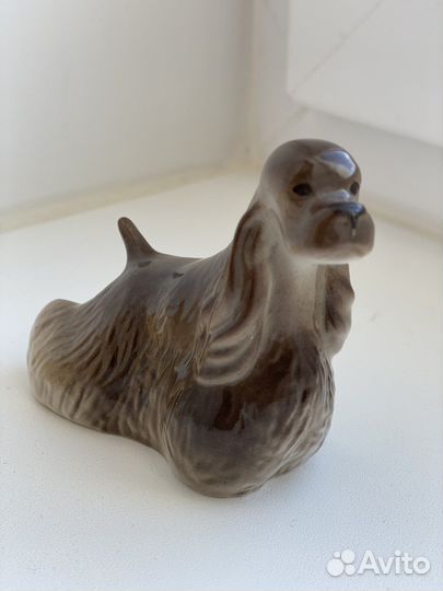 Фарфоровые статуэтки петушок и собачки