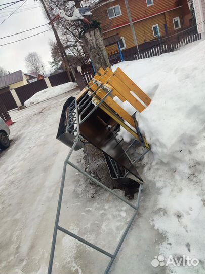 Сани для снегохода