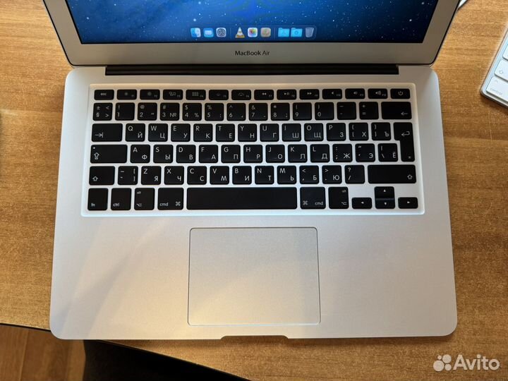 Apple macbook air 13 early 2015