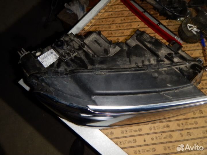 Фара правая Volkswagen Tiguan 2 Full LED ксенон