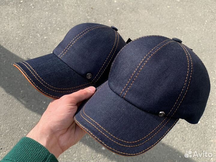 Кепки Mark Bruner