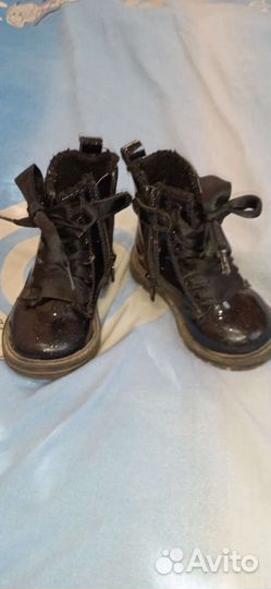 Сапожки для девочки