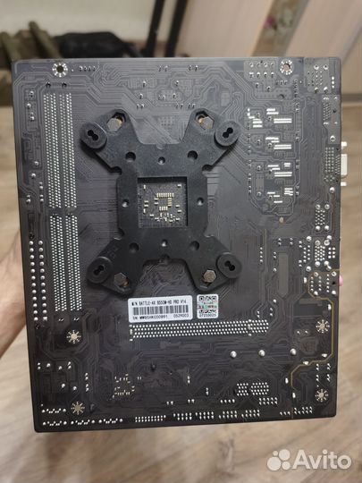 Материнская плата am4 B550