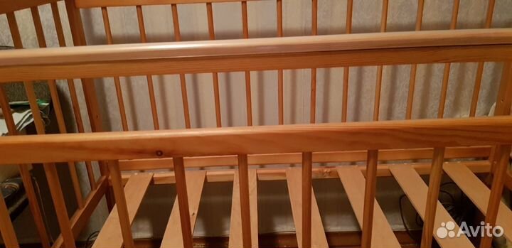 Кроватка детская