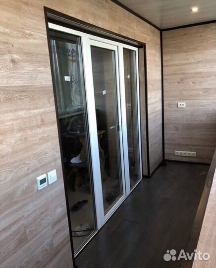 Остекление балконов и лоджий окнами из пластика