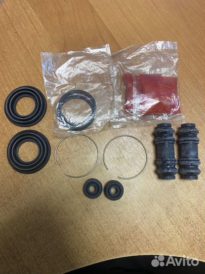 Ремкомплет тормозного суппорта Subaru 26297-AA040