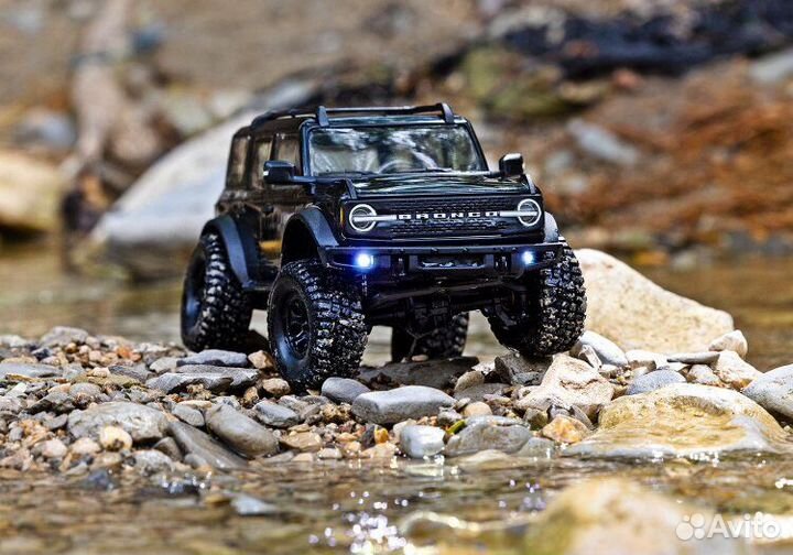 Traxxas TRX-4M 1/18 ford bronco crawler