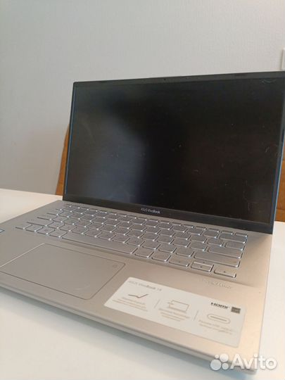 Продаю ультрабук asus VivoBook 14 F412