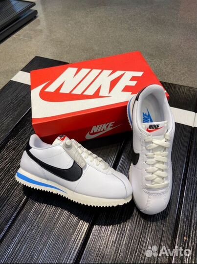 Nike Cortez