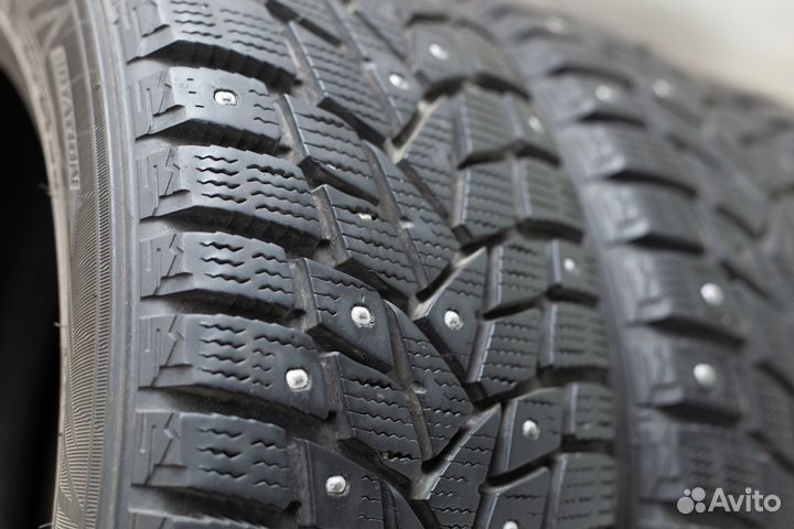 Dunlop SP Winter Ice 02 205/55 R16 94T