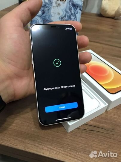 iPhone 12 64gb