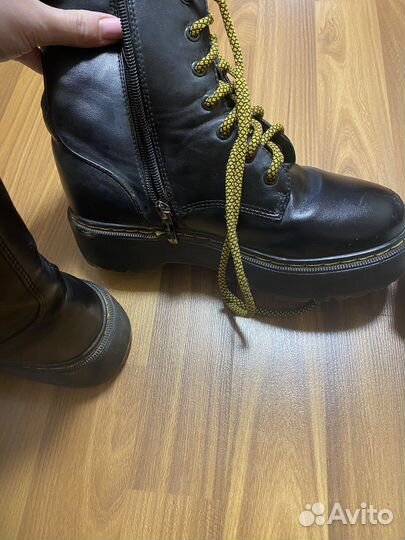 Ботинки демисезонные для девочки 34 размер