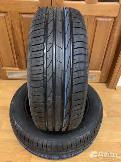 Nokian Tyres Hakka Blue 3 215/55 R17 98W