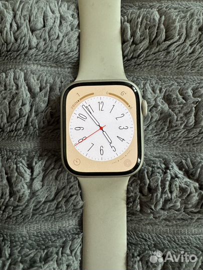 Часы Apple Watch 8 45MM сияющая звезда б/у