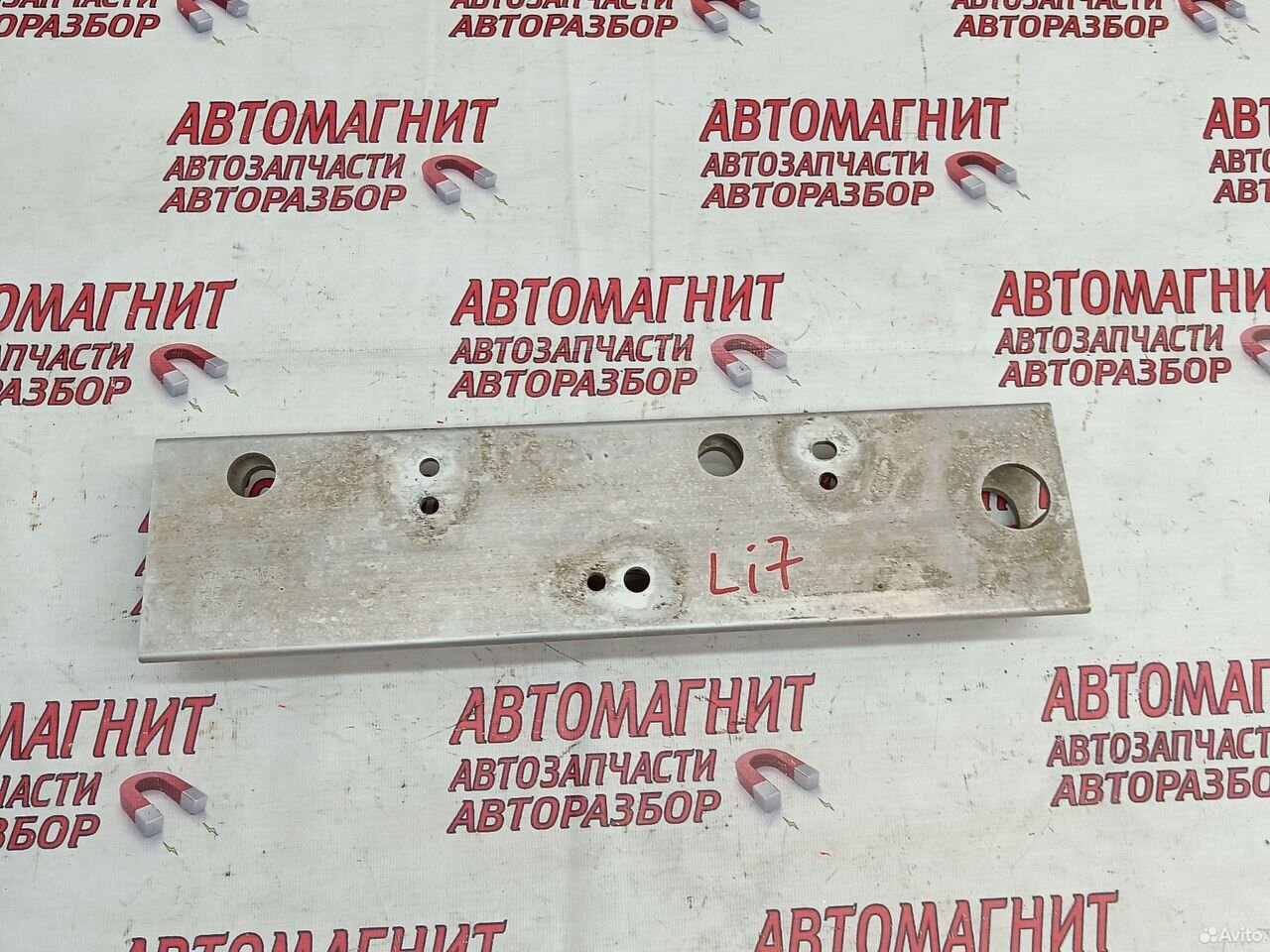 Кронштейн подрамника Lixiang L7