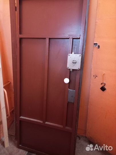 Дверь входная металлическая