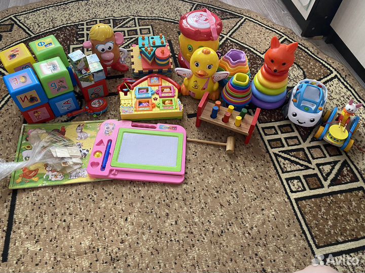 Развивающие игрушки