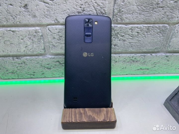 LG K8 (2017) X240, 16 ГБ
