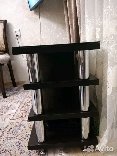 Подставка под телевизор