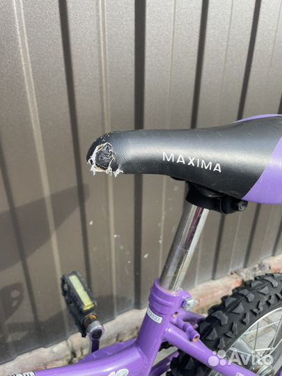 Велосипед детский 12 радиус + 2доп колеса