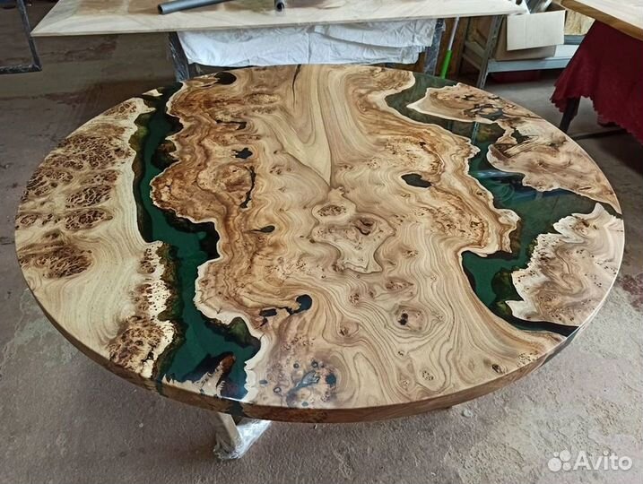 Стол для совещаний