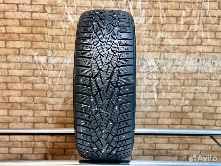 Nokian Tyres Hakkapeliitta 7 215/55 R17