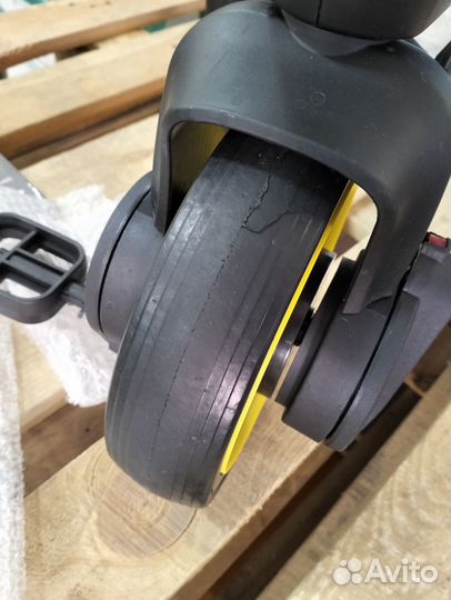 Детский трехколесный велосипед Luxmom S7