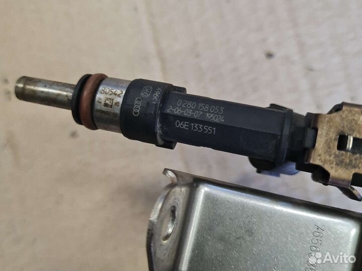 Форсунка топливная Audi A6 C6 4F BDW