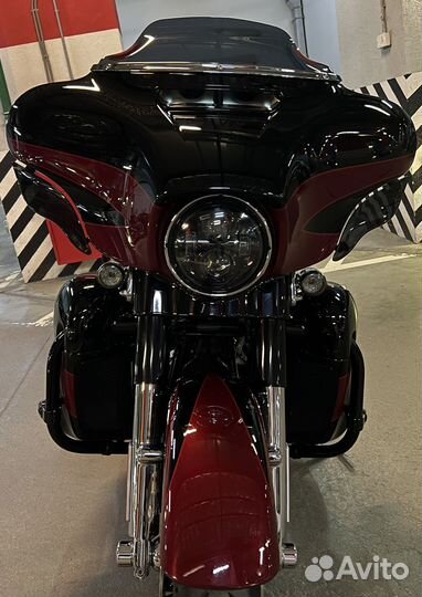 Street Glide Special CVO 114