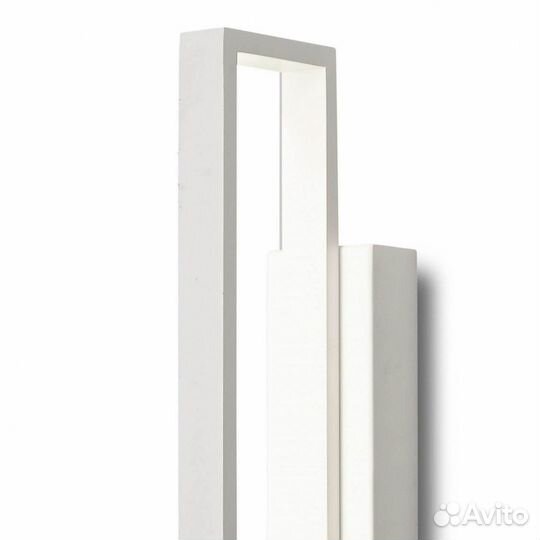 Бра Mantra металлический в прихожую Китай