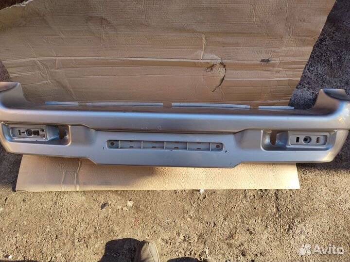 Бампер от нивы шевроле