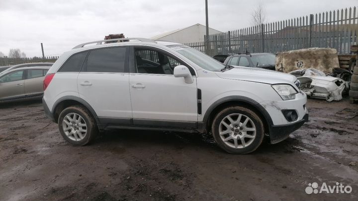 В разборе Opel Antara 2.2D