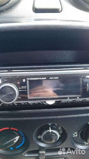 Автомагнитола Aura AMH-320BT