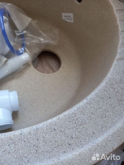 Раковина для кухни из искусственного камня