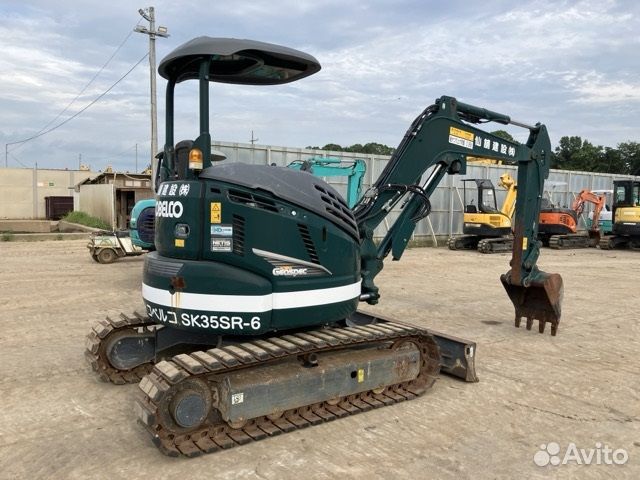 Мини-экскаватор Kobelco SK35SR, 2015