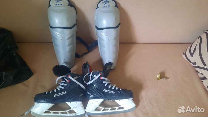 Хоккейные коньки bauer