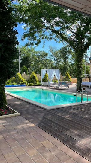 Комната 25 м², 1/3 эт.