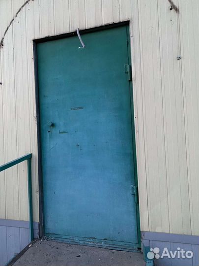 Железные двери